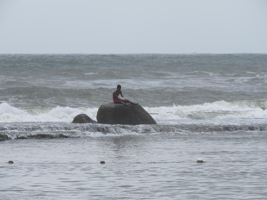 Paradise Bay Beruwala Bagian luar foto