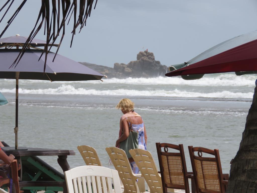 Paradise Bay Beruwala Bagian luar foto