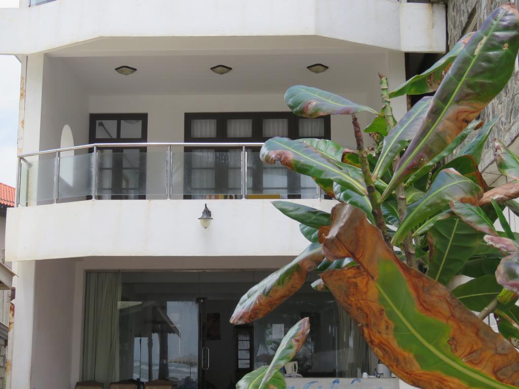 Paradise Bay Beruwala Bagian luar foto