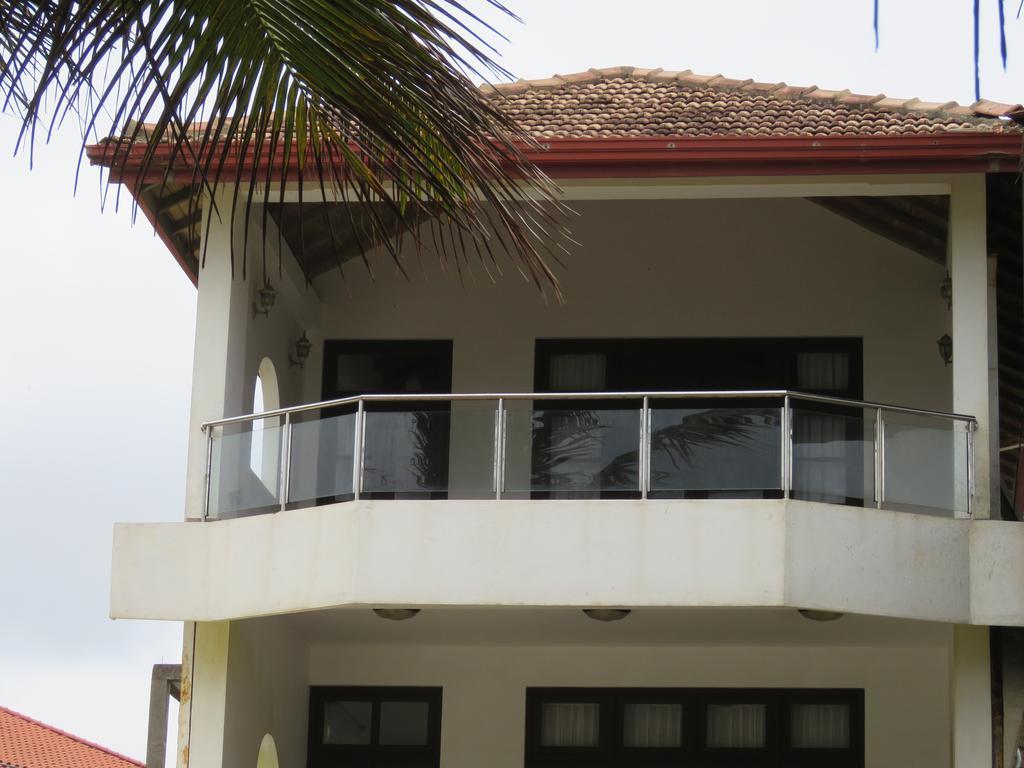 Paradise Bay Beruwala Bagian luar foto
